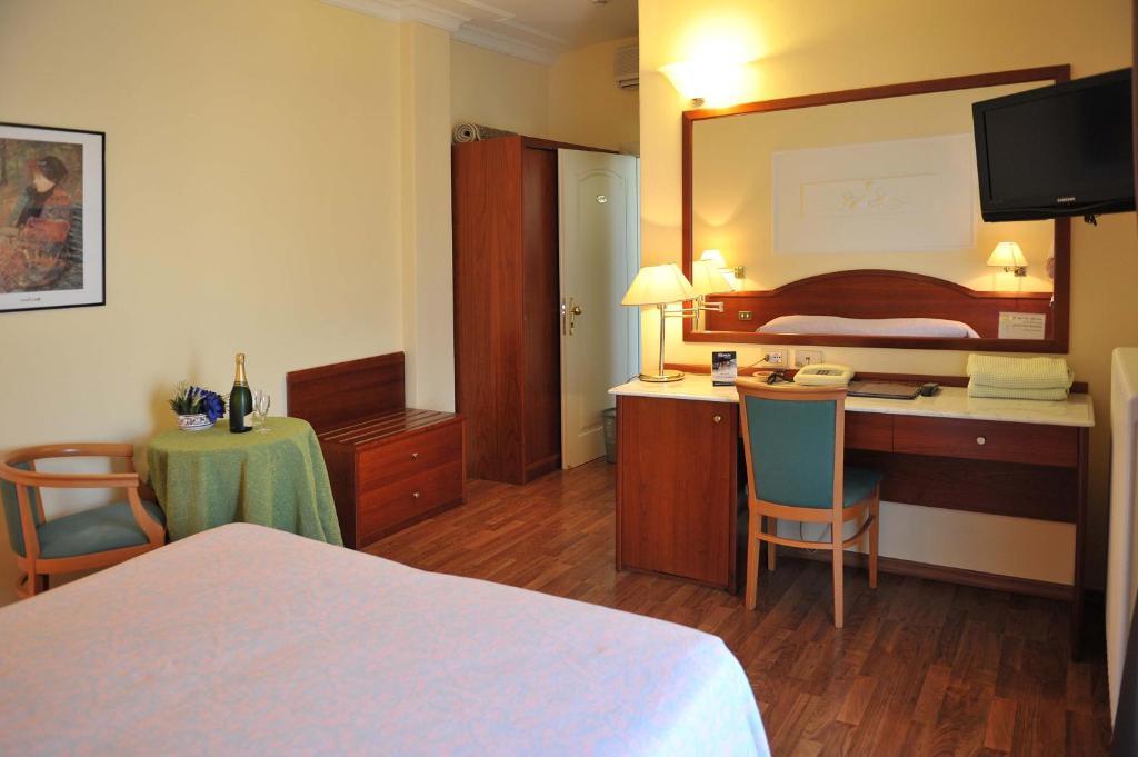 Hotel Benessere Villa Fiorita Colfiorito Eksteriør billede