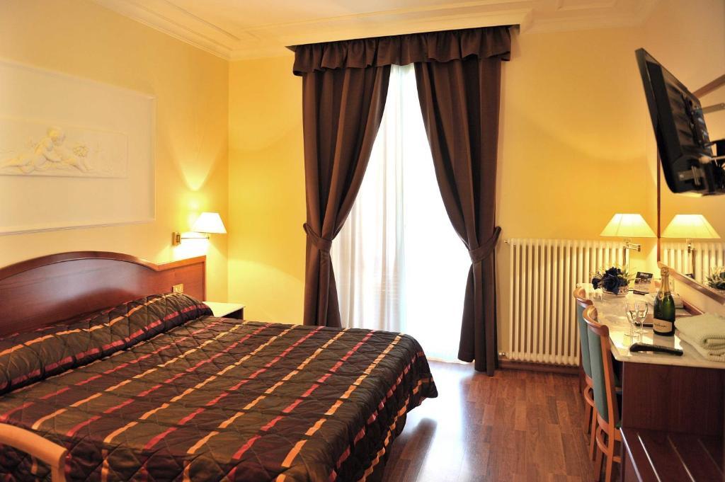 Hotel Benessere Villa Fiorita Colfiorito Eksteriør billede